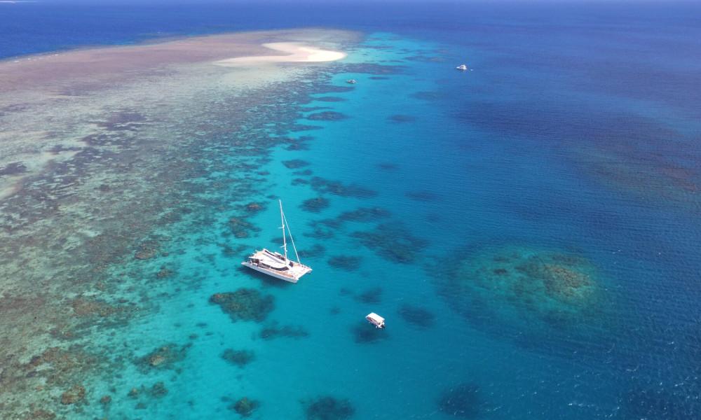 Outer Great Barrier Reef Sailing Cruise